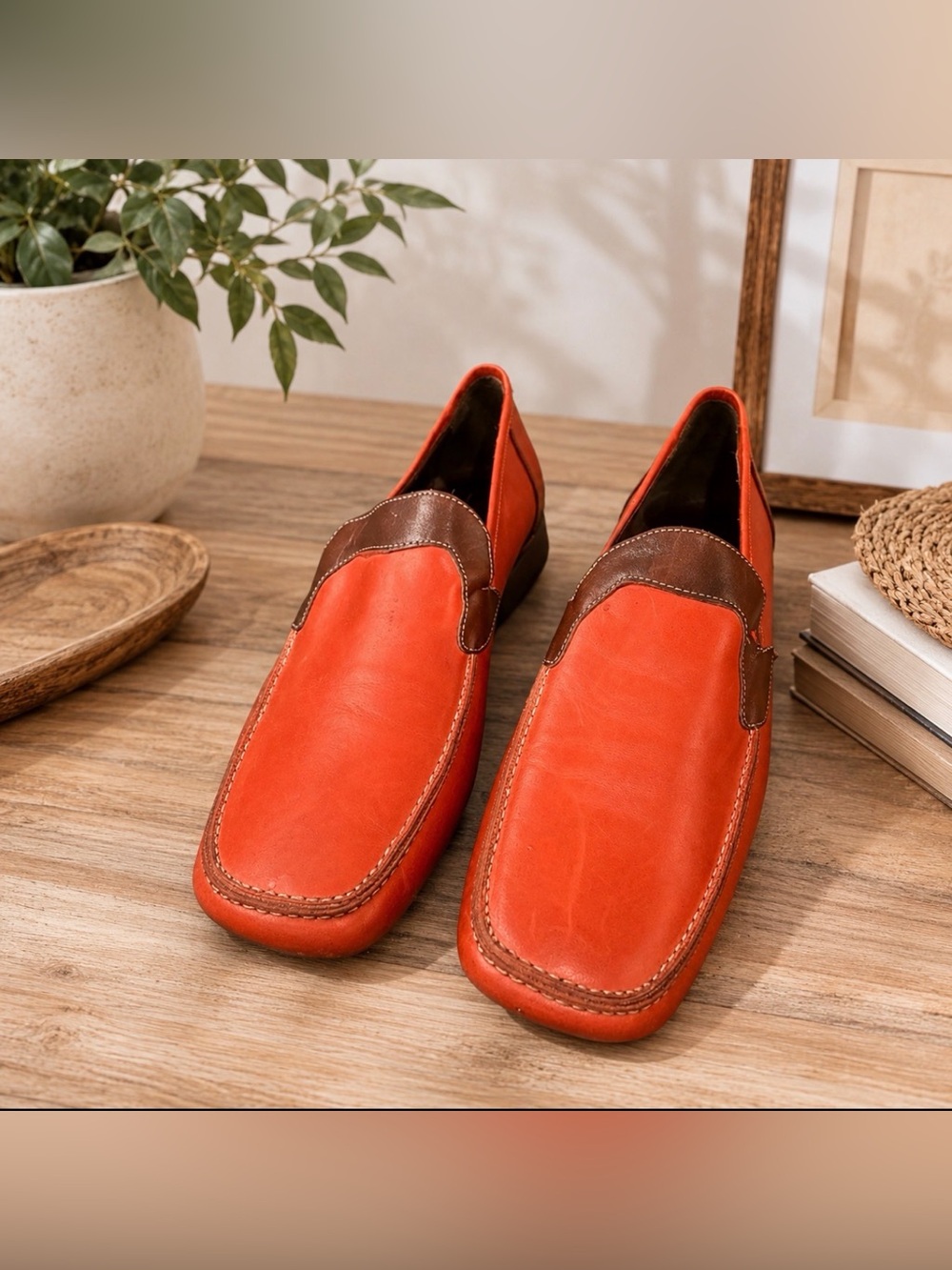 Exquisite red leather size 42.5 /US 9.5 men’s leather loafers slipons made italy